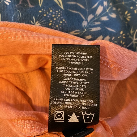 Kuhl Twist back Tank - Picture 6 of 6